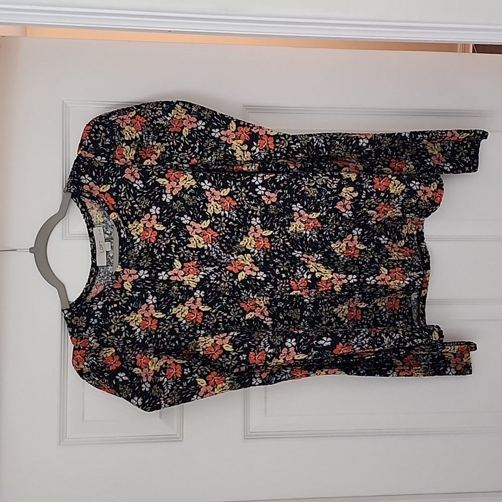 Loft, women's large petite shirt, floral pattern